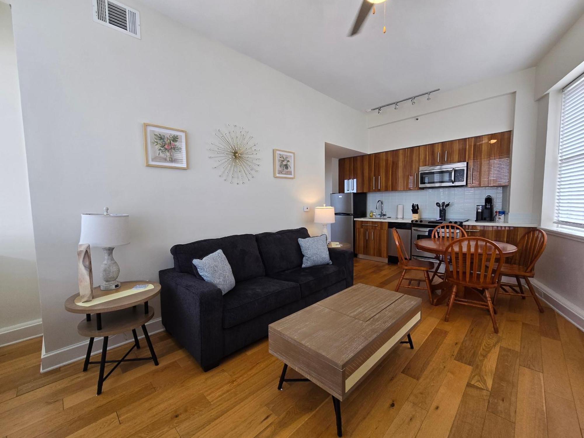Amazing Condos Beautiful View 2 Blocks To French Quarter, Small Rooftop Pool, Gym, Seanger Theater, Super Dome, And Bourbon St New Orleans Zimmer foto