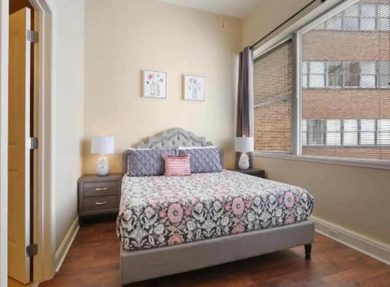 Amazing Condos Beautiful View 2 Blocks To French Quarter, Small Rooftop Pool, Gym, Seanger Theater, Super Dome, And Bourbon St New Orleans Exterior foto